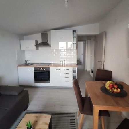 Apartamento Matej 3 Zadar Exterior foto