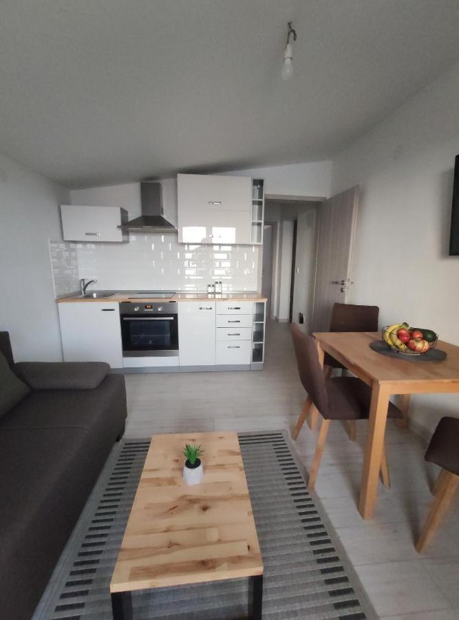 Apartamento Matej 3 Zadar Exterior foto