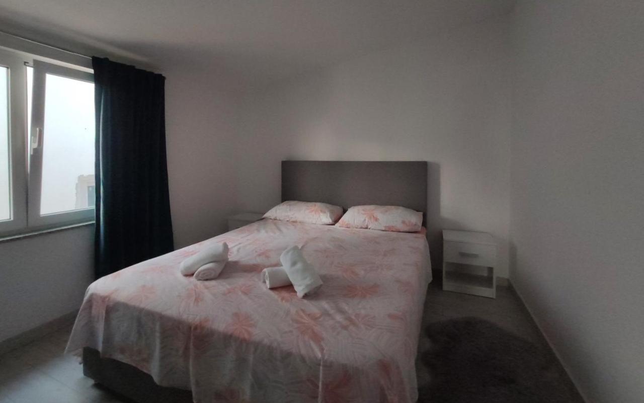 Apartamento Matej 3 Zadar Exterior foto