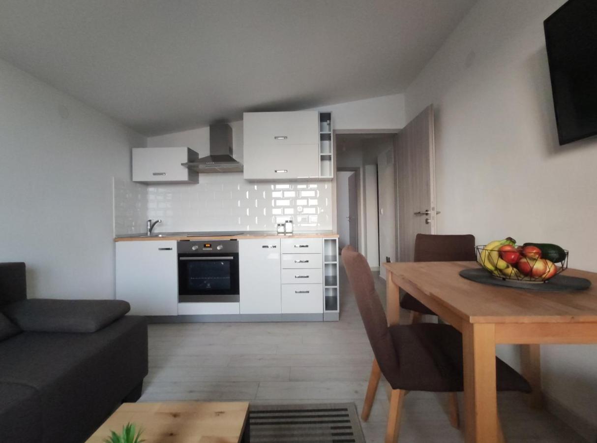 Apartamento Matej 3 Zadar Exterior foto