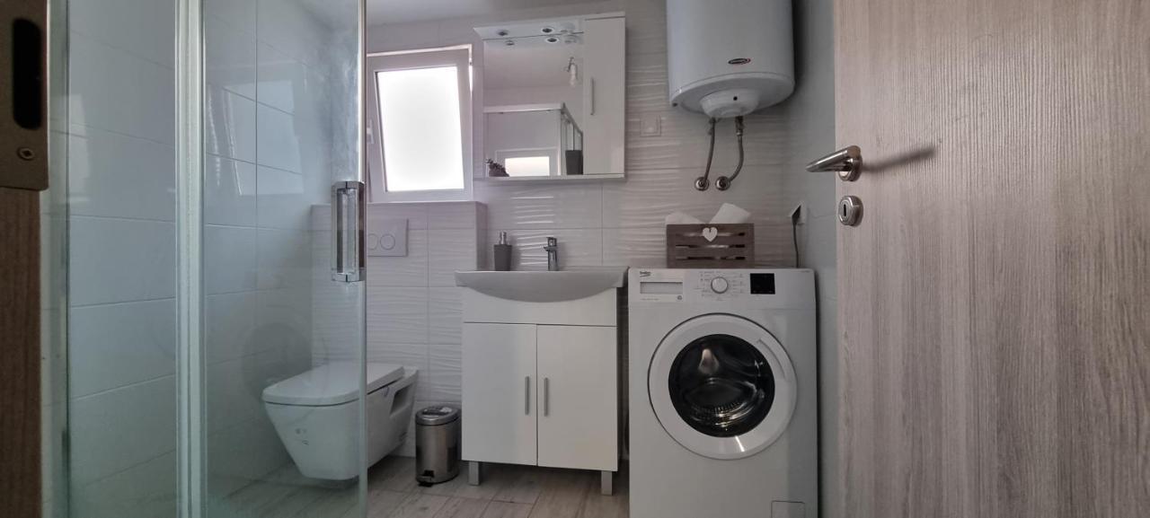 Apartamento Matej 3 Zadar Exterior foto