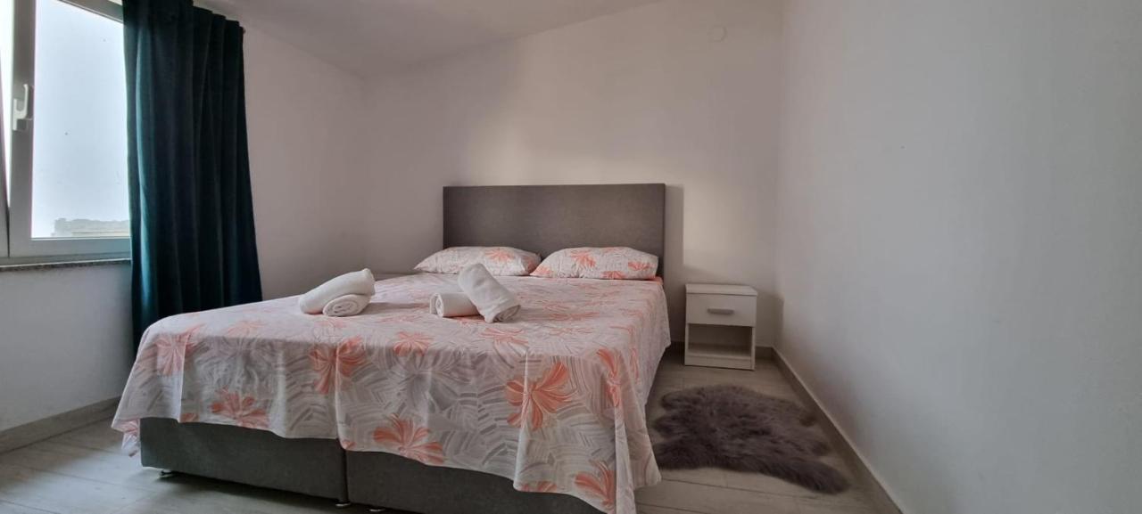 Apartamento Matej 3 Zadar Exterior foto