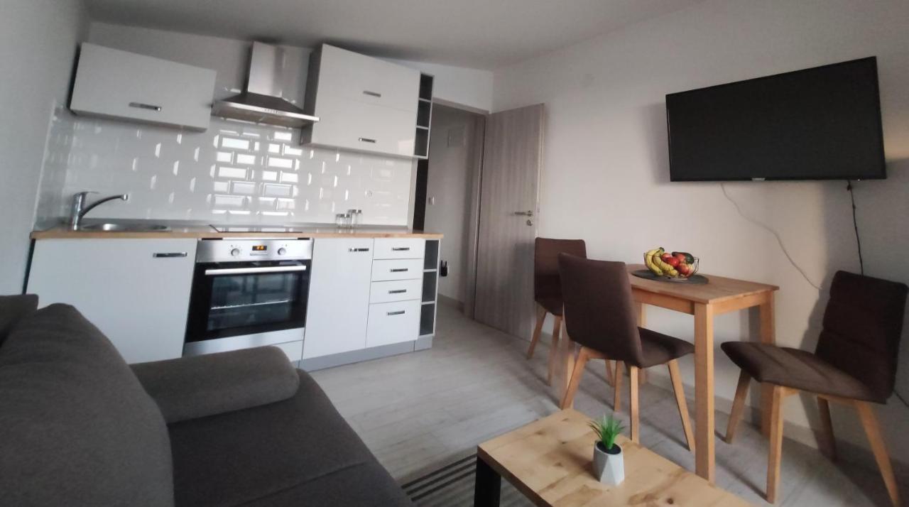 Apartamento Matej 3 Zadar Exterior foto