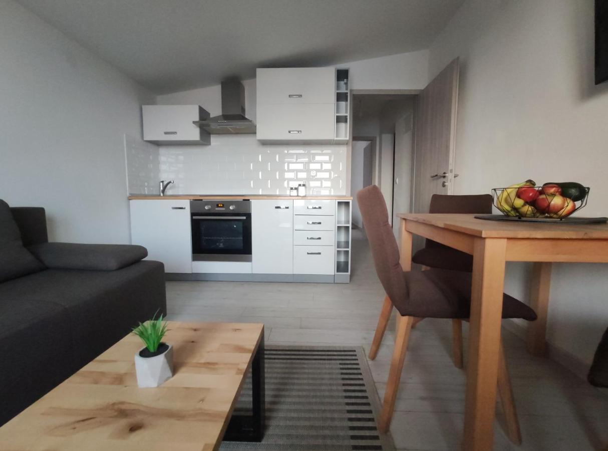 Apartamento Matej 3 Zadar Exterior foto